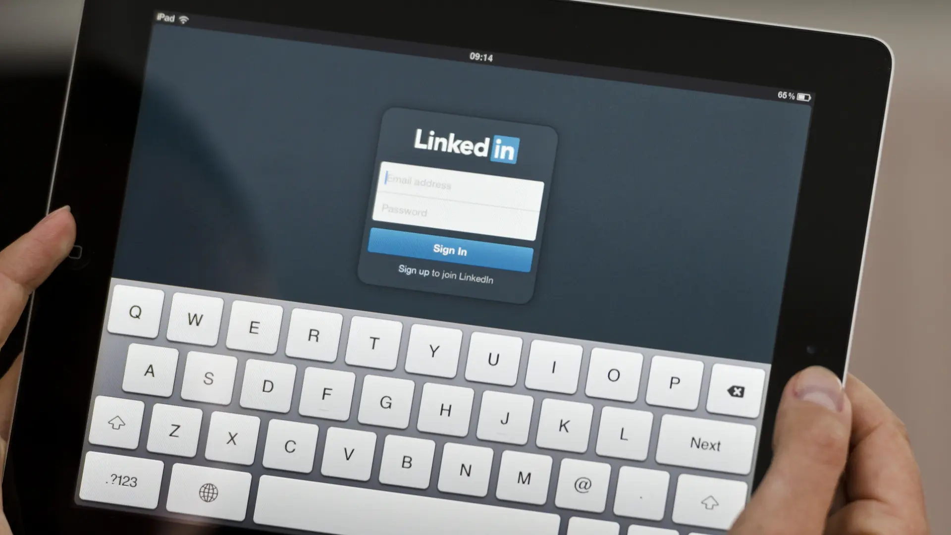 El truco de LinkedIn para tener más opciones en una oferta de trabajo, según una experta en recursos humanos El truco de LinkedIn para tener más opciones en una oferta de trabajo, según una experta en recursos humanos