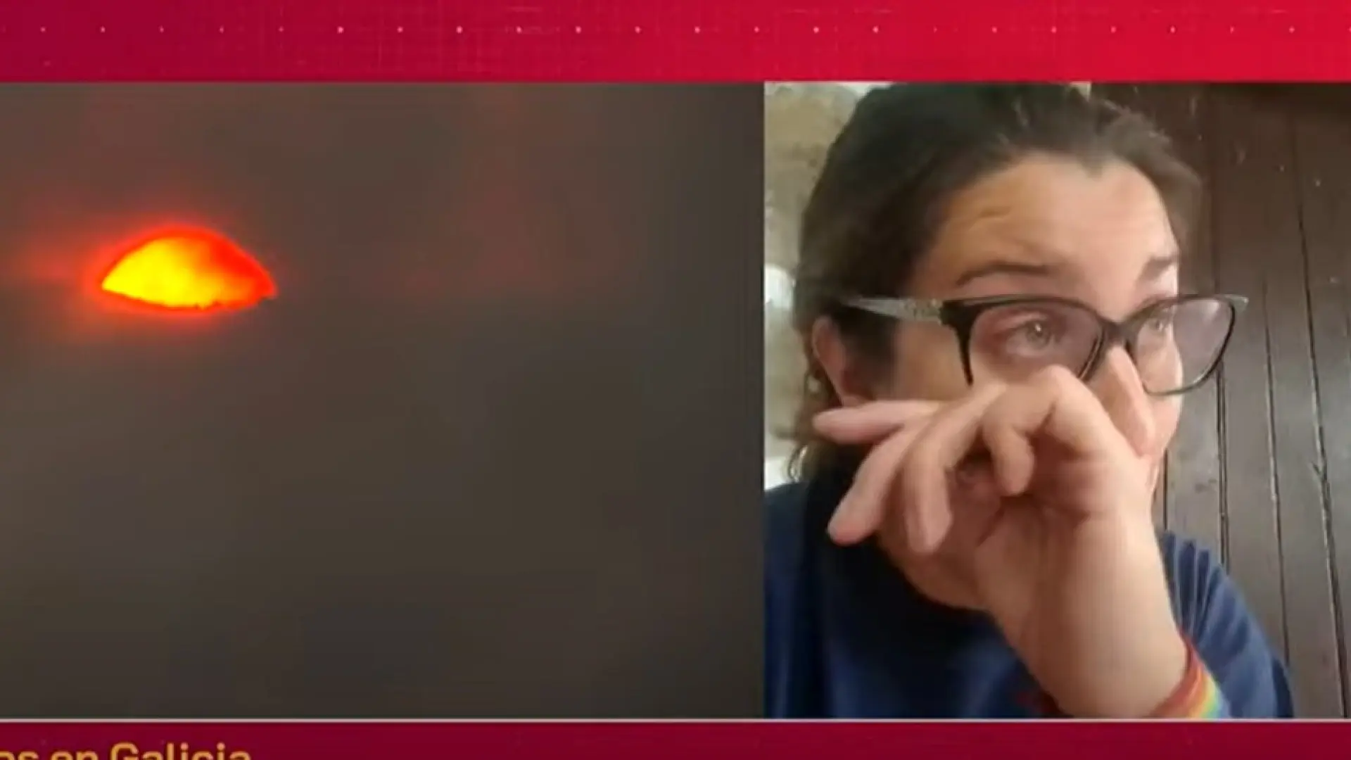 Una alcaldesa de Ourense se derrumba en directo ante el imparable incendio que arrasa su municipio: «Llevamos días sin dormir» Una alcaldesa de Ourense se derrumba en directo ante el imparable incendio que arrasa su municipio: «Llevamos días sin dormir»