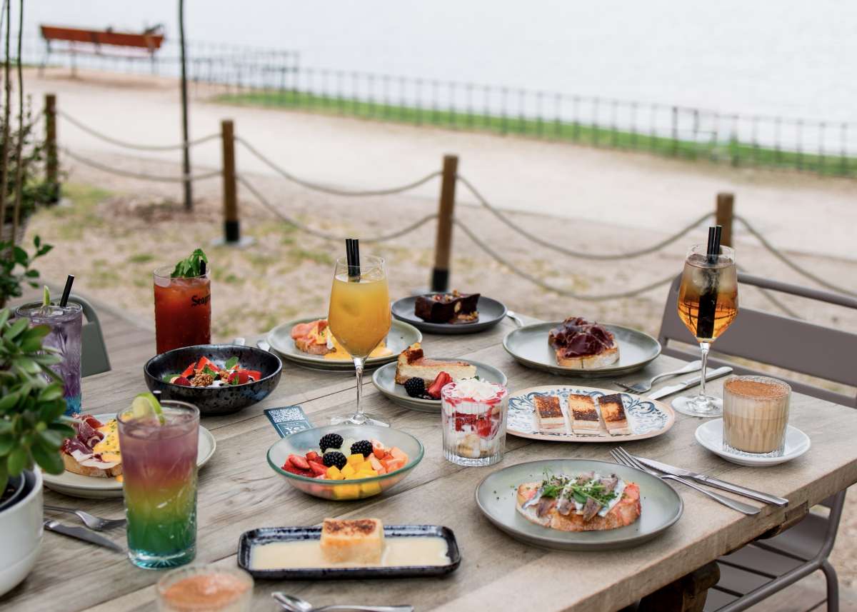 El plan perfecto en Casa de Campo: brunch, cócteles y vistas al lago