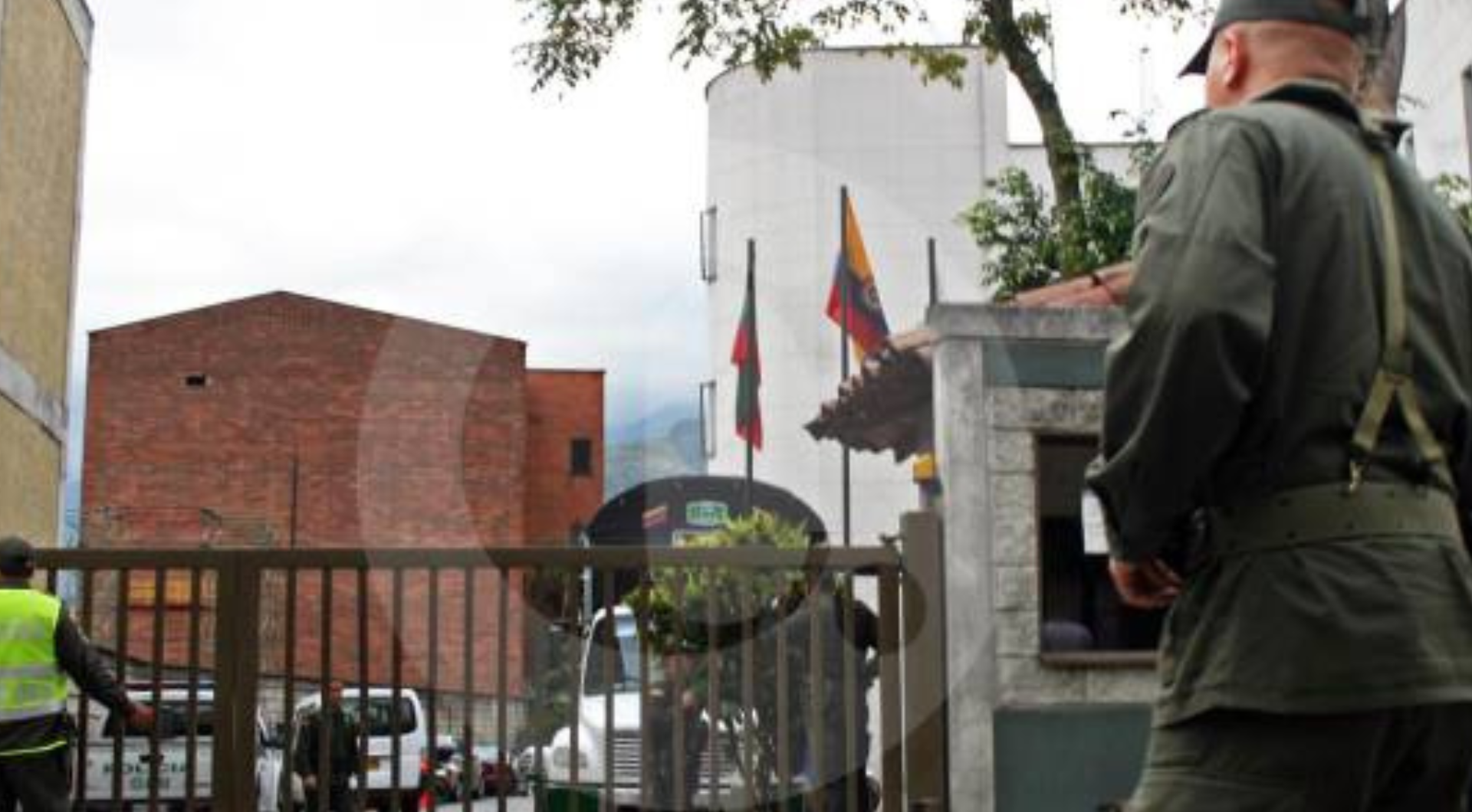 Cayeron falsos domiciliarios que azotaban a comerciantes en Bogotá Cayeron falsos domiciliarios que azotaban a comerciantes en Bogotá