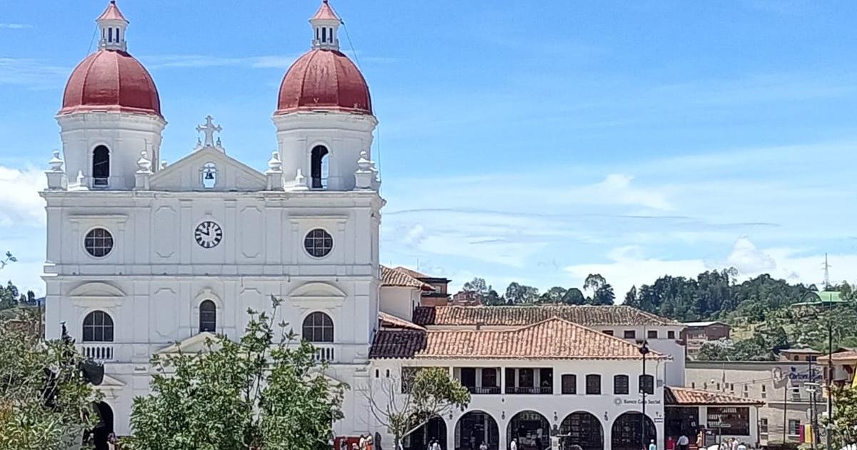 Noticias Antioquia: En Rionegro declaran 3 días de duelo por Miguel Uribe