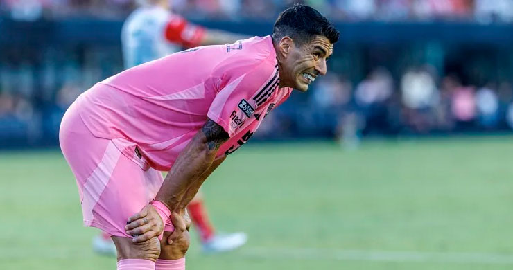 Luis Suárez escupe a un miembro del cuerpo técnico de Sounders en una tangana final – El Pais Vallenato