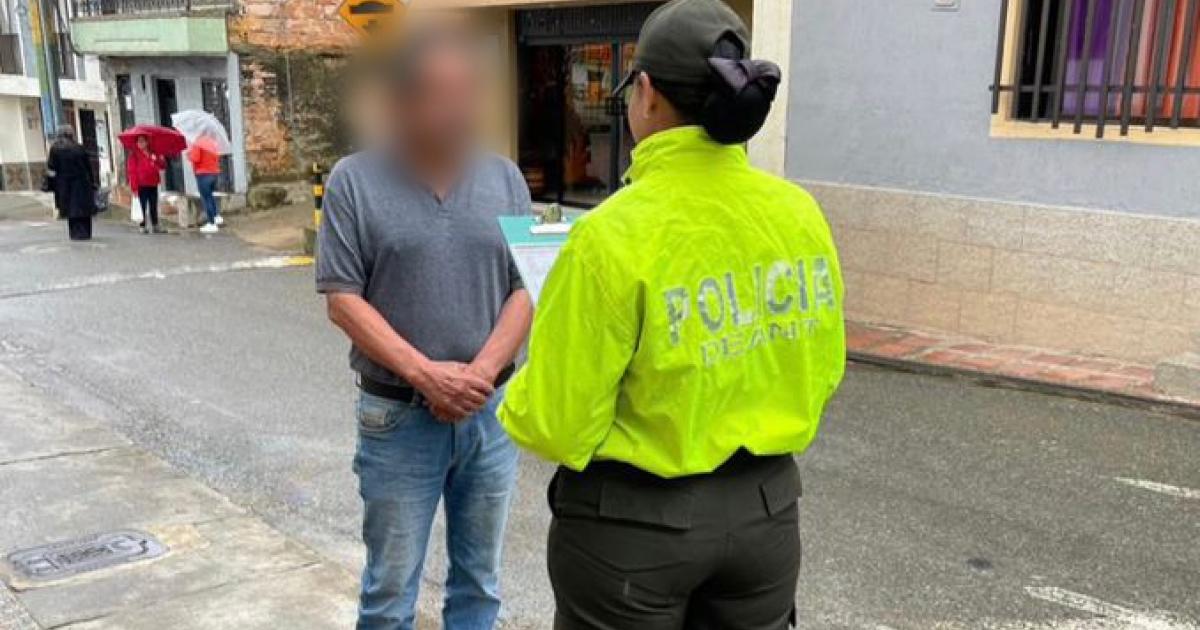 Noticias Antioquia: Rector de un colegio habría abusado de un alumno