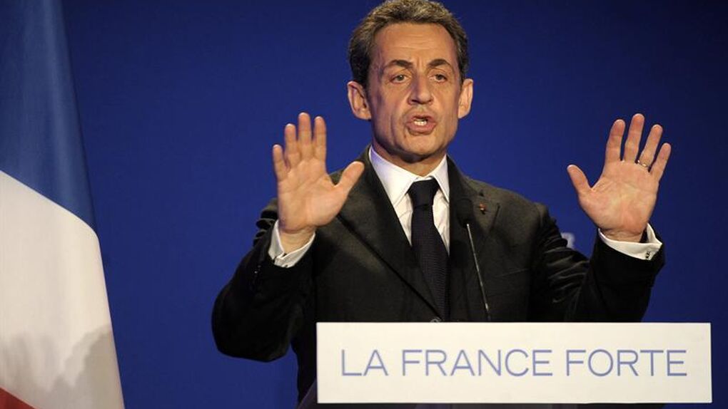 Sarkozy tendrá que entrar en prisión aunque recurra tras ser condenado a cinco años de cárcel