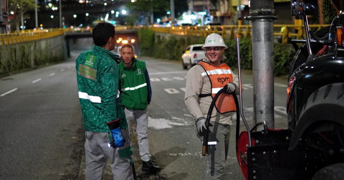 Noticias Medellín: Intensifican limpieza en 14 soterrados tras lluvias Noticias Medellín: Intensifican limpieza en 14 soterrados tras lluvias