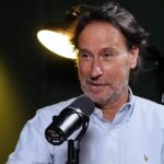 «La unidad familiar ha dejado de compartir tiempo. Los hogares se han convertido en pensiones con habitaciones privadas» «La unidad familiar ha dejado de compartir tiempo. Los hogares se han convertido en pensiones con habitaciones privadas»