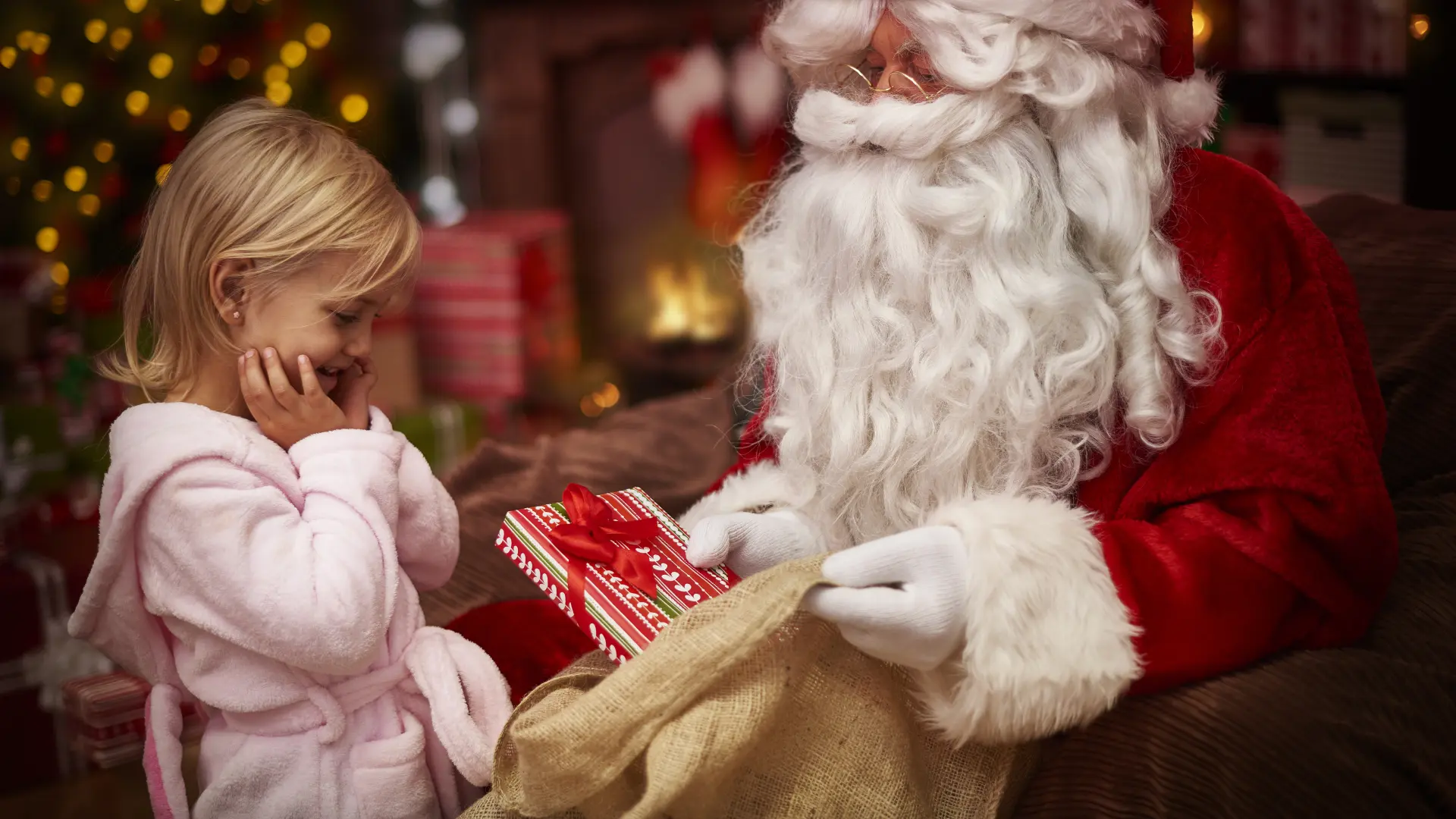 El juguete que promete arrasar esta Navidad es la muñeca Nancy de una famosa cantante española El juguete que promete arrasar esta Navidad es la muñeca Nancy de una famosa cantante española