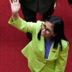 Delcy Rodríguez anuncia el desbloqueo de activos venezolanos en EEUU tras su diálogo con Donald Trump