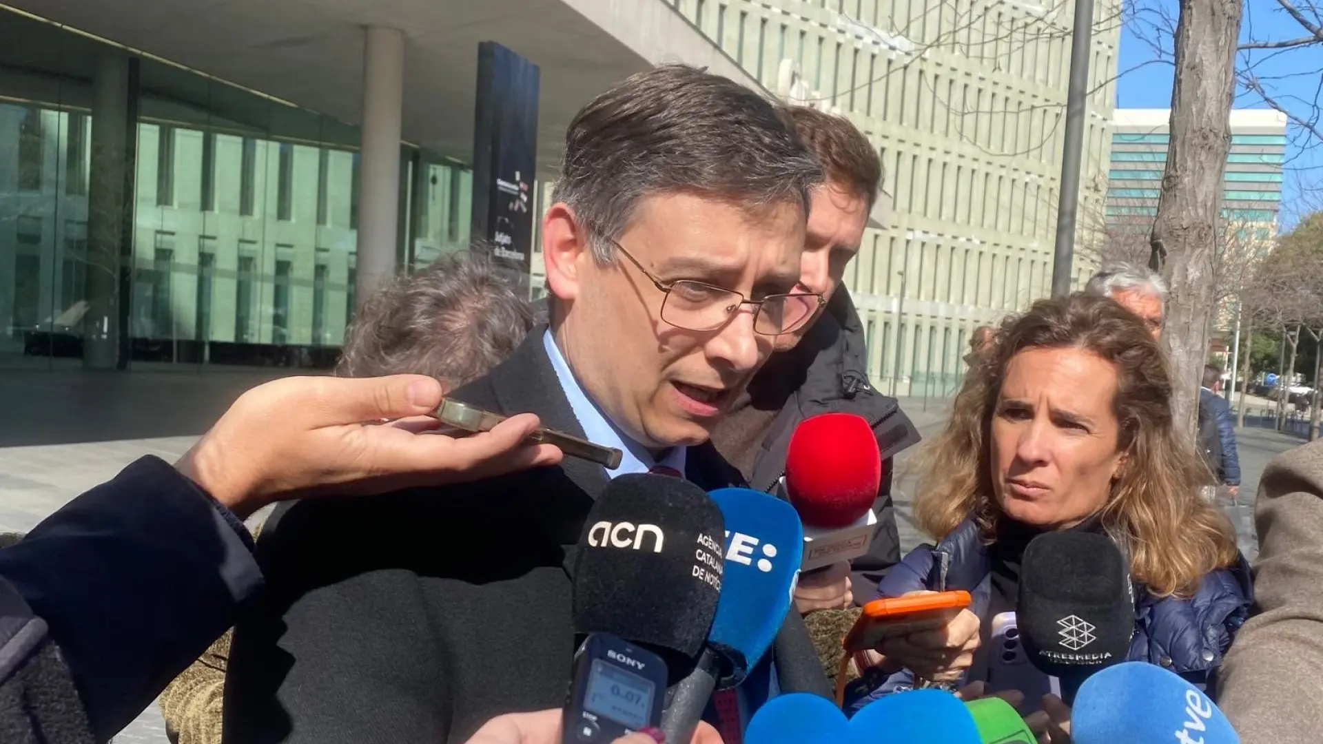 El Supremo avala la eutanasia de la joven catalana Noelia, pero su padre anuncia que recurrirá al Constitucional El Supremo avala la eutanasia de la joven catalana Noelia, pero su padre anuncia que recurrirá al Constitucional