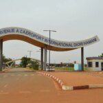 El aeropuerto de Niamey registra fuertes disparos y explosiones