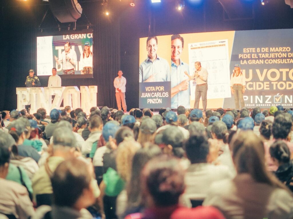 A casa llena, Juan Carlos Pinzón cerró su campaña rumbo a la Casa de Nariño