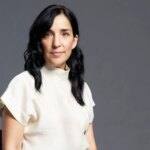 Alauda Ruiz de Azúa gana el Premio Goya de mejor dirección por ‘Los domingos’ Alauda Ruiz de Azúa gana el Premio Goya de mejor dirección por ‘Los domingos’