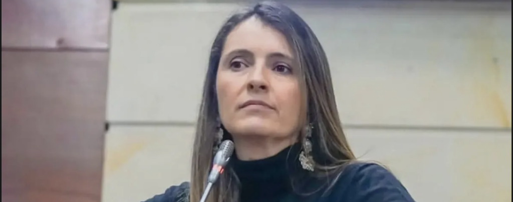 Paloma Valencia: Una Trayectoria de Integridad y Compromiso con Colombia Paloma Valencia: Una Trayectoria de Integridad y Compromiso con Colombia