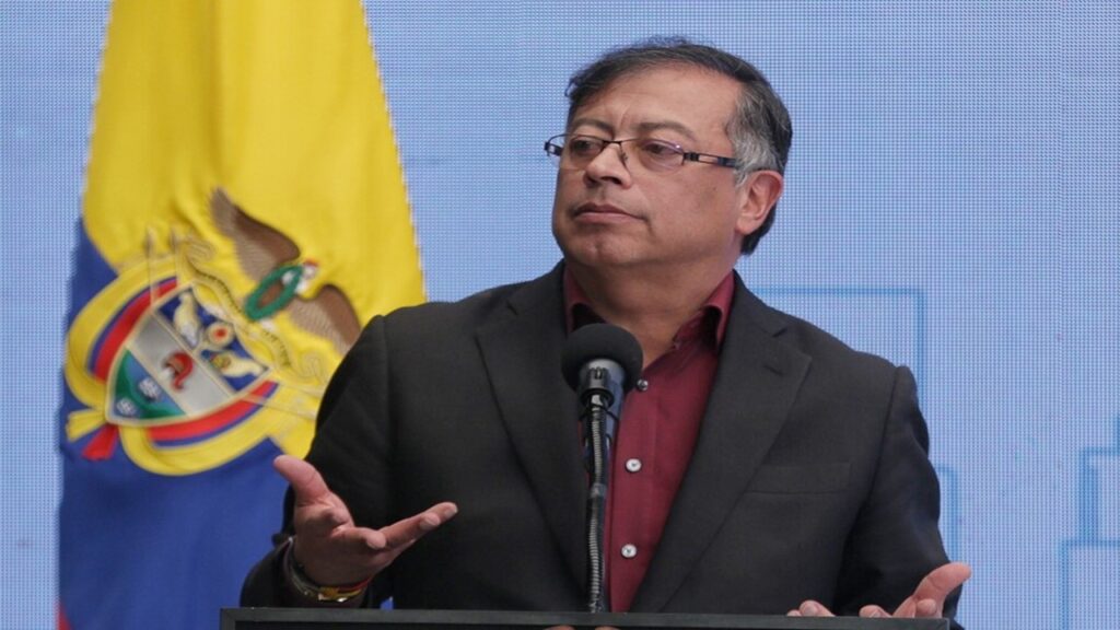 Nuevo escándalo en el Gobierno Petro: se usaron billones de pesos en contratos a dedo. Advierten fines electorales Nuevo escándalo en el Gobierno Petro: se usaron billones de pesos en contratos a dedo. Advierten fines electorales