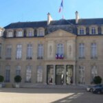 FRANCIA ROBO Condenado a un año de cárcel el mayodormo del Elíseo que robó porcelana de palacio