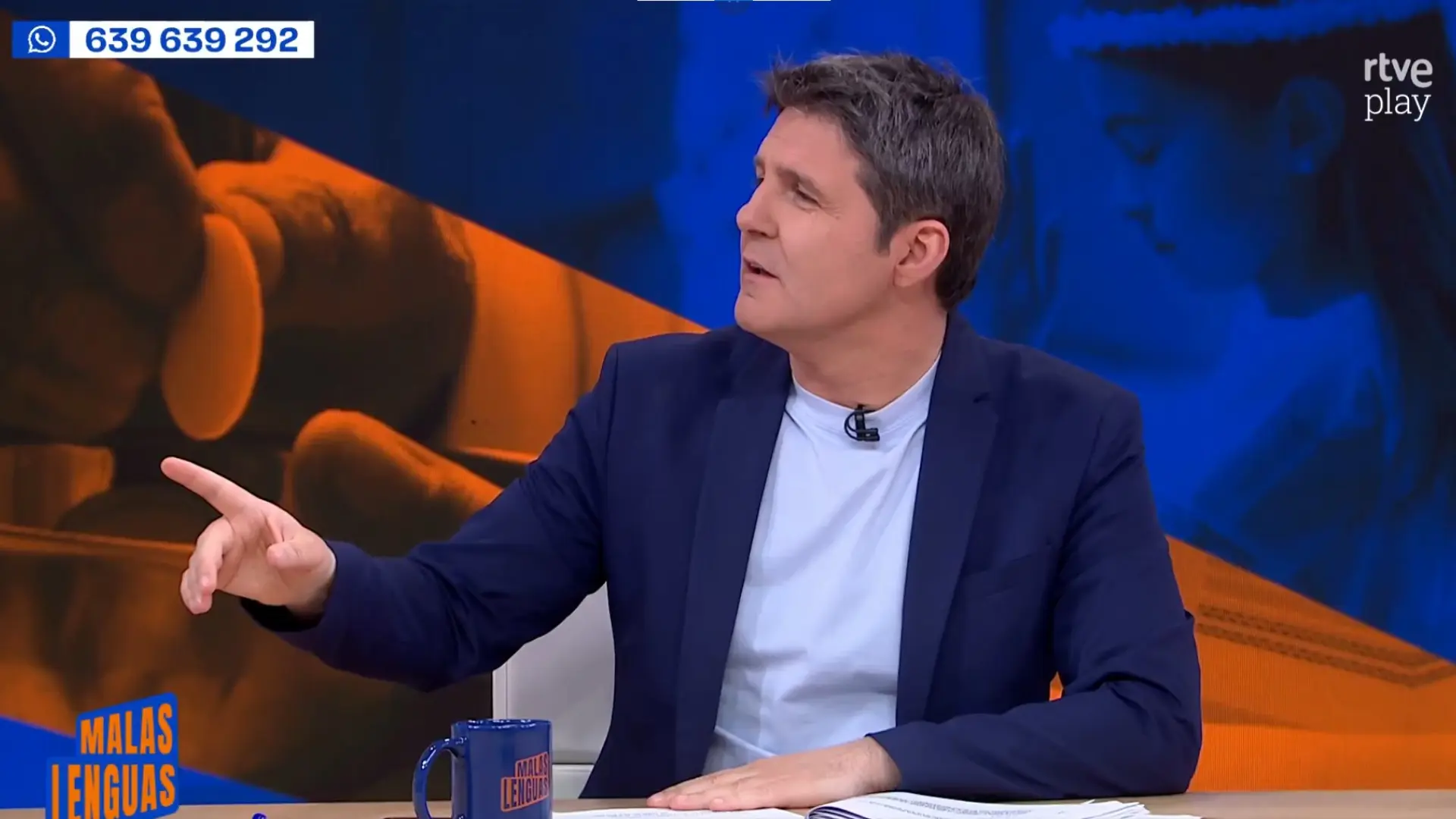 Jesús Cintora, sobre el gasto medio de las comuniones en España: «¿Hay una competición?» Jesús Cintora, sobre el gasto medio de las comuniones en España: «¿Hay una competición?»