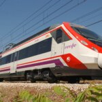 Muere un hombre arrollado por un tren de Cercanías entre Sama y Ciaño, en Asturias