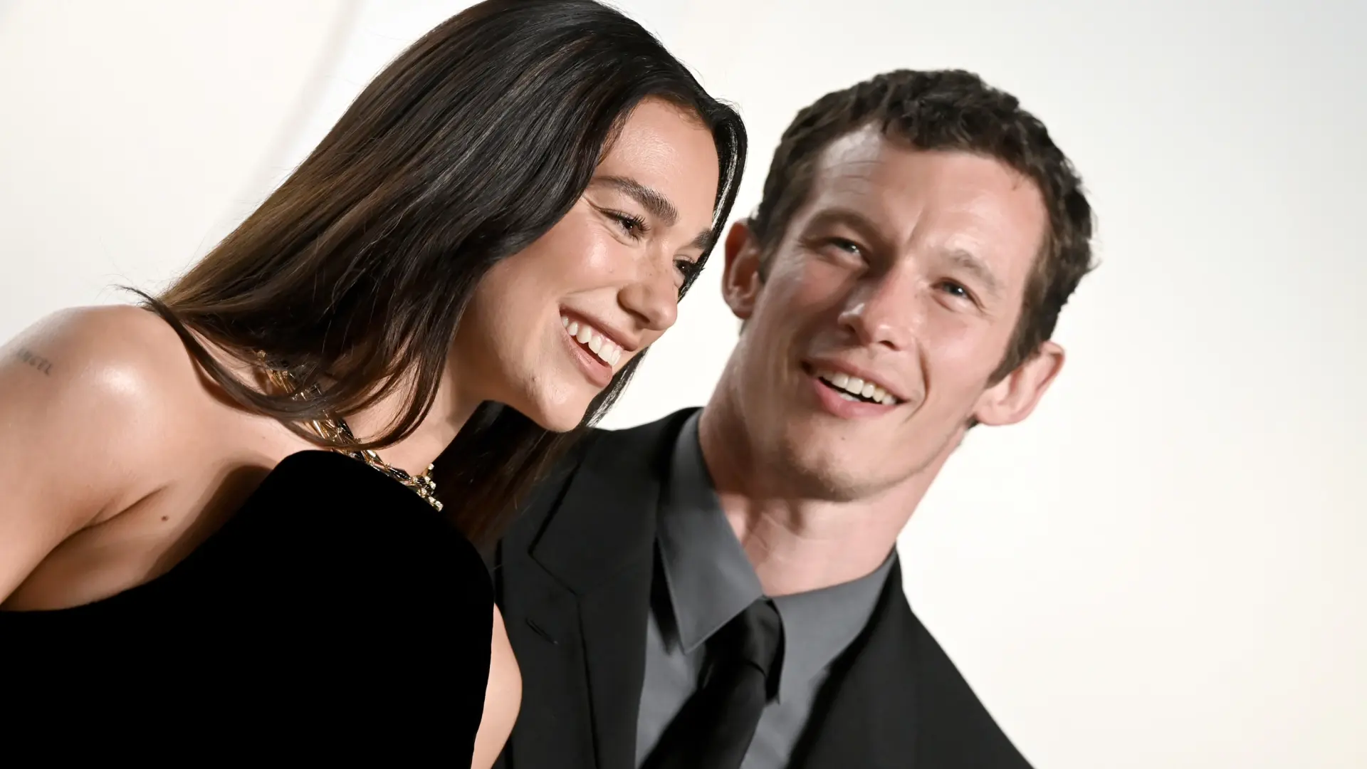 Dua Lipa y Callum Turner se casan por sorpresa en Londres Dua Lipa y Callum Turner se casan por sorpresa en Londres
