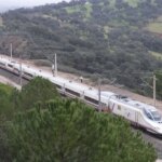 Cortada la circulación de trenes de alta velocidad de la línea Madrid-Sevilla por un fallo eléctrico