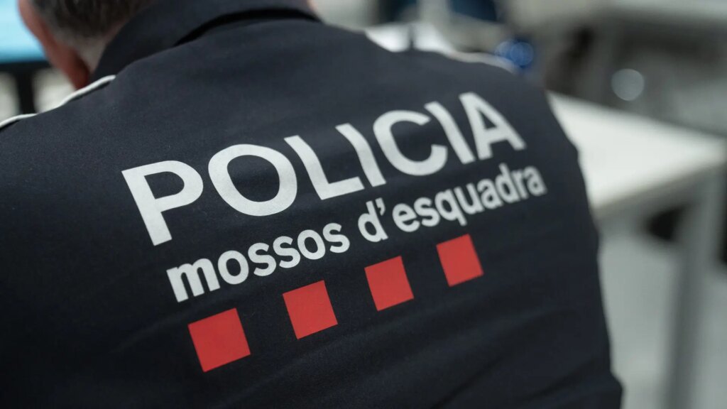 En marcha un dispositivo de los Mossos con 150 agentes por un tiroteo en La Mina en mayo En marcha un dispositivo de los Mossos con 150 agentes por un tiroteo en La Mina en mayo