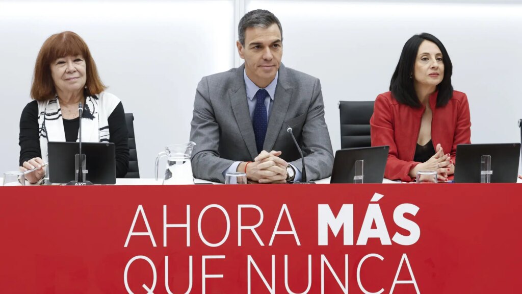El PSOE reduce el caso Leire a una «suma de comportamientos individuales» de «farsantes, oportunistas y resentidos» El PSOE reduce el caso Leire a una «suma de comportamientos individuales» de «farsantes, oportunistas y resentidos»