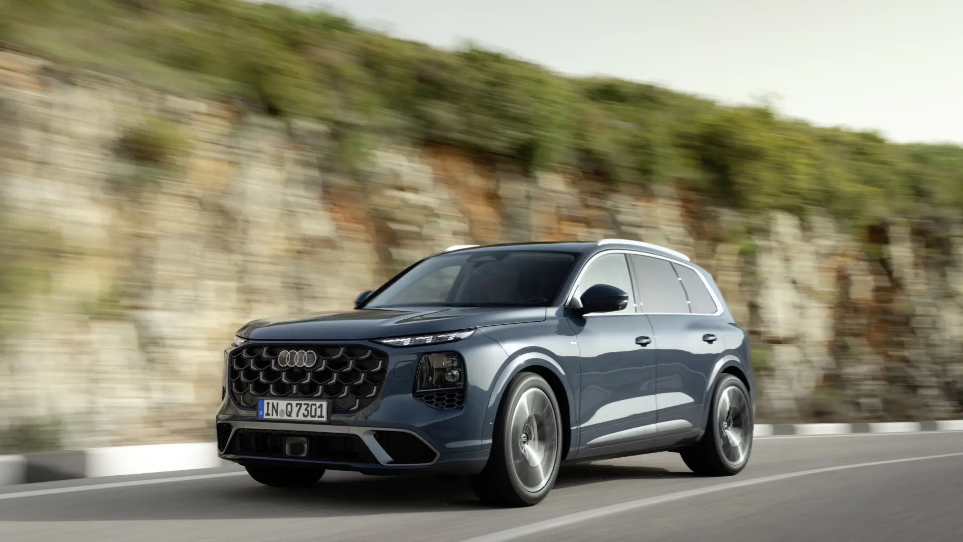 El nuevo Audi Q7 llega solo con un V6 diésel y etiqueta Eco: ni gasolina ni híbridos enchufables El nuevo Audi Q7 llega solo con un V6 diésel y etiqueta Eco: ni gasolina ni híbridos enchufables