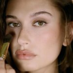 El truco de una maquilladora para que el corrector de maquillaje no se cartee ni se acumule en los pliegues