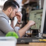 Hábitos actuales que parecen normales, pero van contra la felicidad y la salud