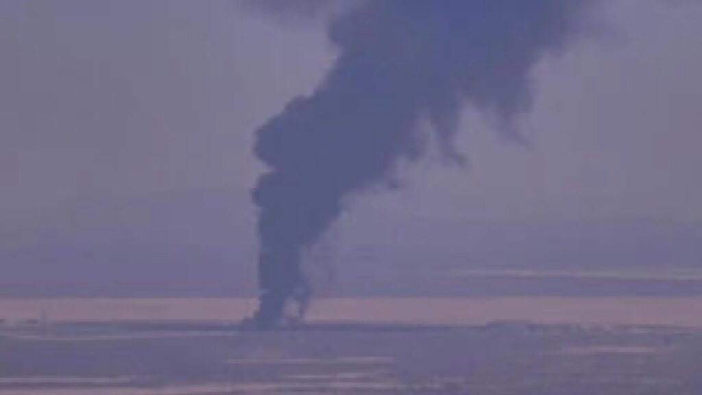 Mueren los ocho tripulantes de un bombardero B-52 que cayó durante una misión rutinaria en California Mueren los ocho tripulantes de un bombardero B-52 que cayó durante una misión rutinaria en California