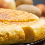 Un restaurante de A Coruña triunfa en redes con su versión de tortilla de patatas: «El mix perfecto» Un restaurante de A Coruña triunfa en redes con su versión de tortilla de patatas: «El mix perfecto»