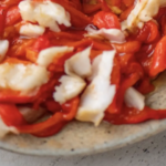 este es el plato típico de la zona que tienes que probar y no es la paella