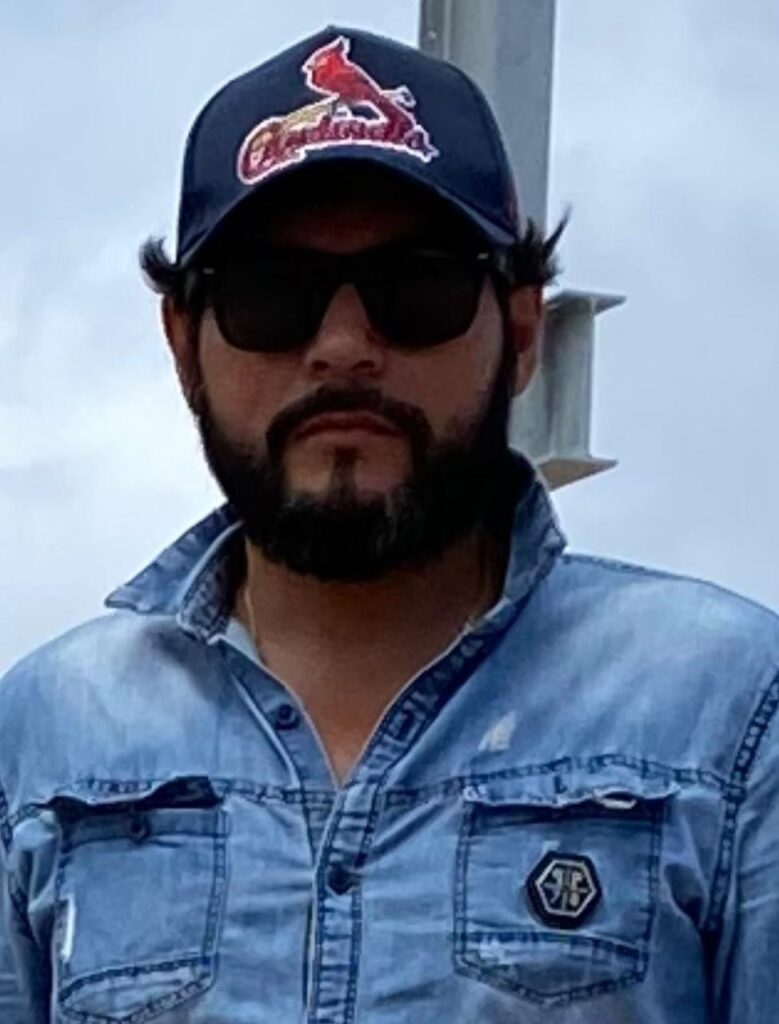 Leonardo Cuervo: El ingeniero y matemático que liderará la restitución de tierras en Colombia Leonardo Cuervo: El ingeniero y matemático que liderará la restitución de tierras en Colombia