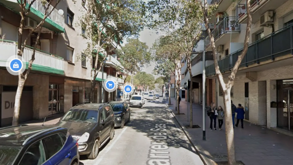 los Mossos buscan al agresor, que ha huido los Mossos buscan al agresor, que ha huido