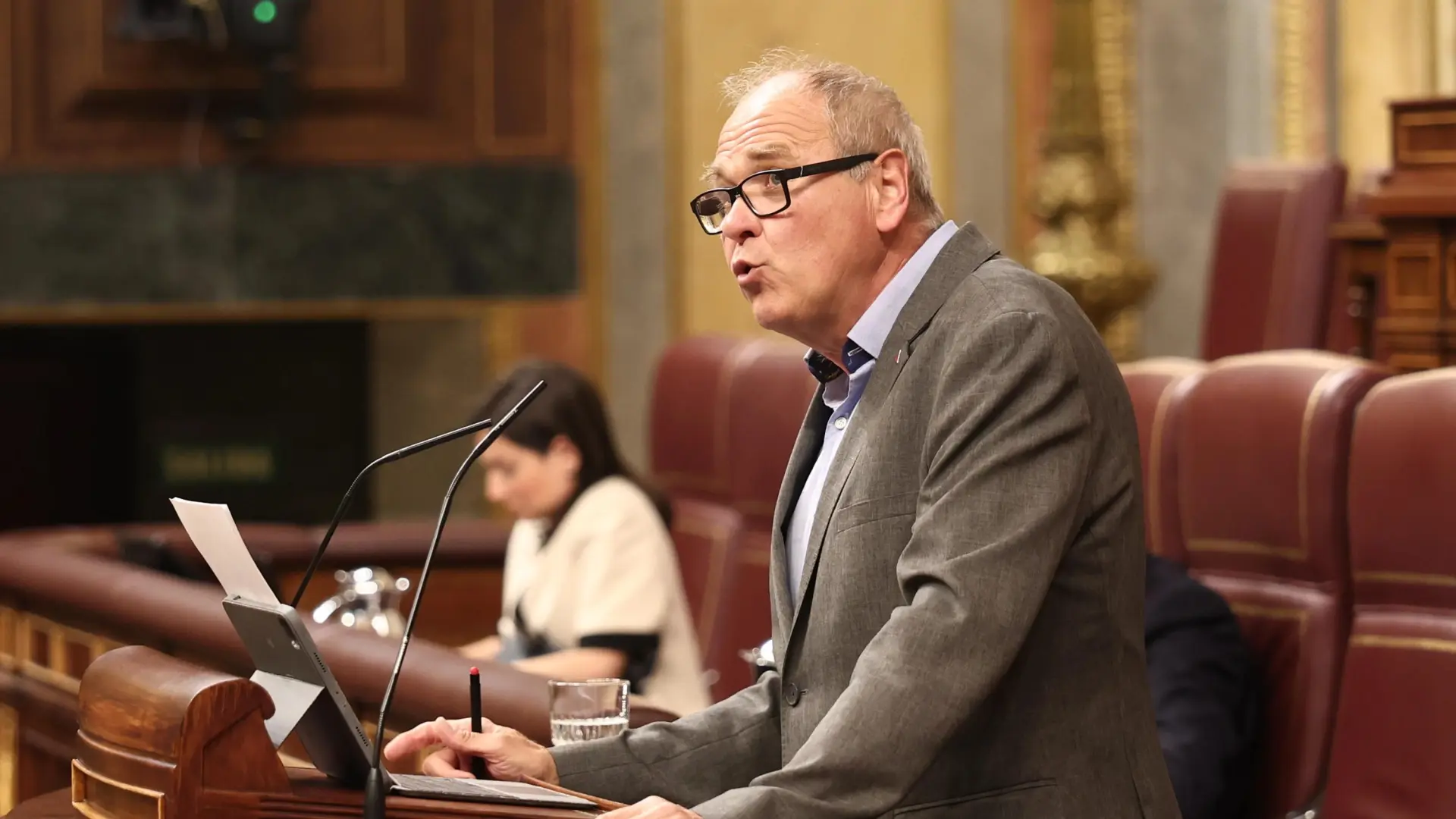 El Congreso da trámite al suplicatorio contra un diputado de Sumar, pero no lo estudiará hasta septiembre El Congreso da trámite al suplicatorio contra un diputado de Sumar, pero no lo estudiará hasta septiembre