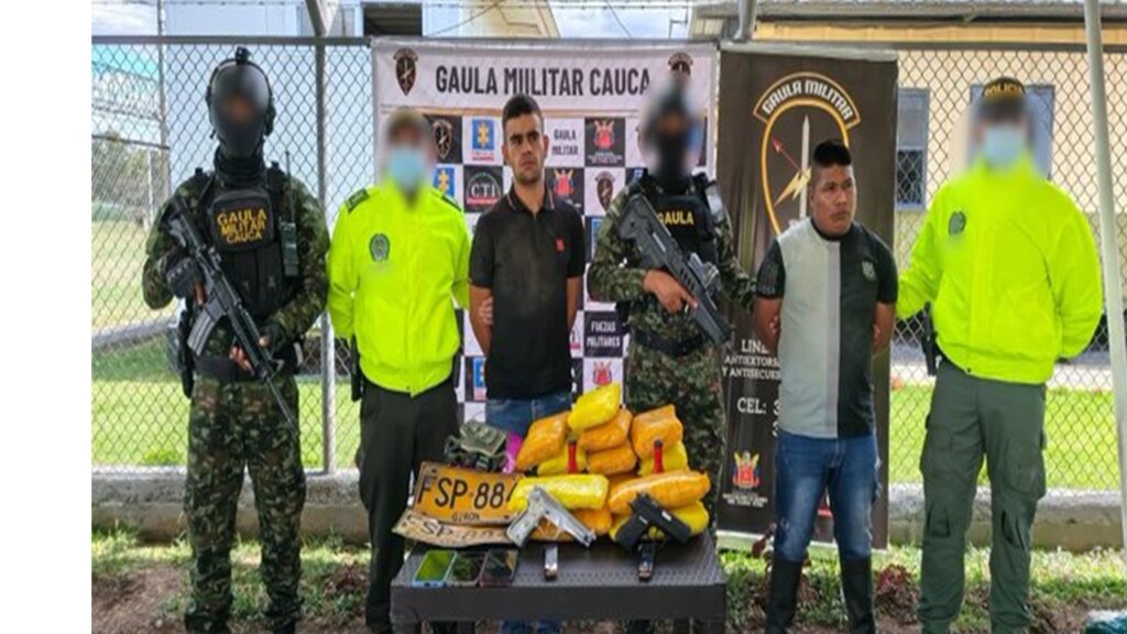 Golpe a las disidencias de las Farc: capturan a alias ‘Sombra’, señalado jefe financiero de la estructura Dagoberto Ramos Golpe a las disidencias de las Farc: capturan a alias ‘Sombra’, señalado jefe financiero de la estructura Dagoberto Ramos