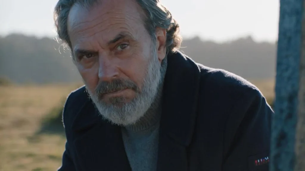 Jose Coronado (‘Los creyentes’) recuerda el beso que rechazó a Sharon Stone: «Nunca me lo perdonaré»