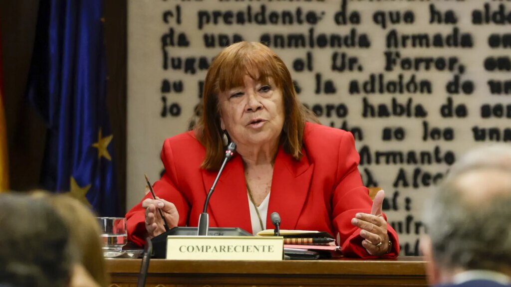 Narbona niega haber hablado con Sánchez sobre Leire Díez y reivindica en el Senado el «enorme respeto» que «merece» Zapatero