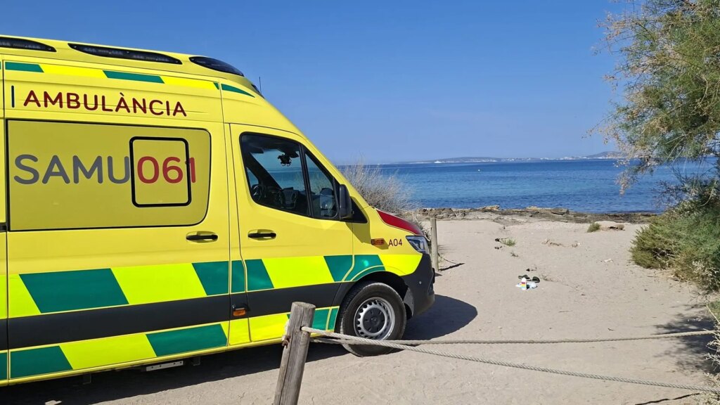 Un hombre resulta herido muy grave tras ser atacado con una botella rota en Sant Antoni Un hombre resulta herido muy grave tras ser atacado con una botella rota en Sant Antoni
