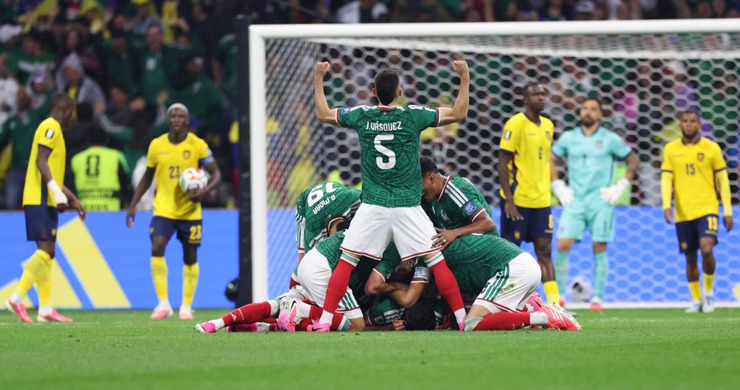 México derrota 2 a 0 a Ecuador y avanza a los octavos de final del Mundial 2026