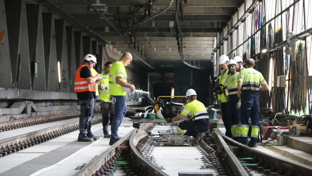 Las obras de la L1 del Metro de Barcelona encaran la recta final y el tramo entre Florida y Plaça de Sants reabrirá el 29 de agosto
