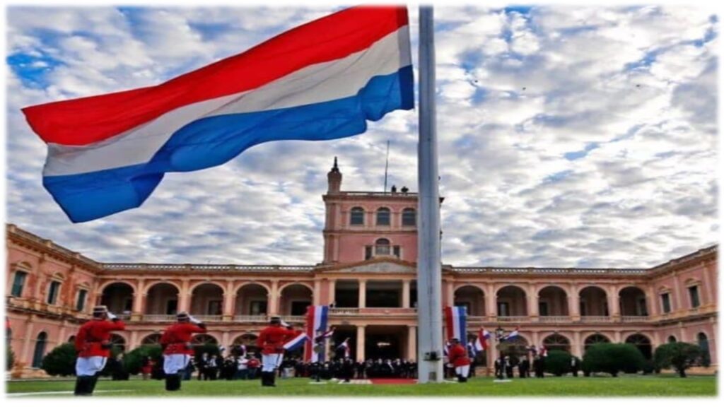 Más de 300 médicos renuncian en Paraguay tras el fracaso de las negociaciones con el Gobierno