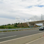 Muere una niña de 13 años en un accidente entre una autocaravana y un camión en Benicàssim Muere una niña de 13 años en un accidente entre una autocaravana y un camión en Benicàssim