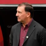 La Federación de Fútbol renueva el contrato como técnico de la selección a Néstor Lorenzo