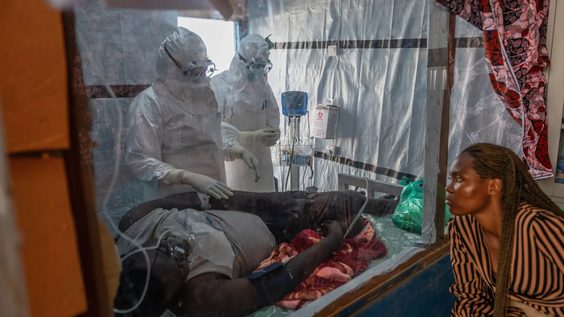 El brote de ébola en el Congo roza ya los 3.000 muertos y más del doble de contagios El brote de ébola en el Congo roza ya los 3.000 muertos y más del doble de contagios