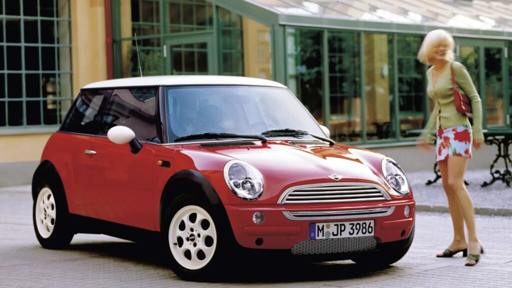 El Mini moderno cumple 25 años y BMW explica en vídeo cómo nació uno de sus mayores iconos