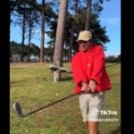 Piden cesar a un alto cargo de la Diputación de Pontevedra por bromas sobre golpear a niños huérfanos con un palo de golf Piden cesar a un alto cargo de la Diputación de Pontevedra por bromas sobre golpear a niños huérfanos con un palo de golf