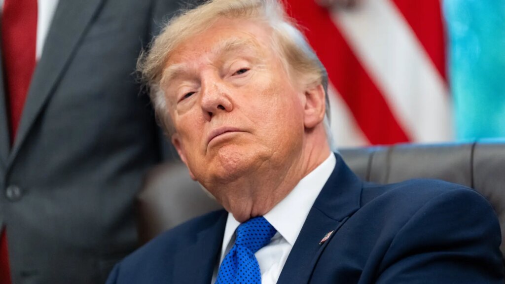 Trump deroga las normas de Biden que ampliaban la protección de los alumnos LGTBI frente a la discriminación sexual Trump deroga las normas de Biden que ampliaban la protección de los alumnos LGTBI frente a la discriminación sexual