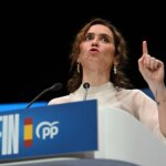 Ayuso dice que teme «trampas» del Gobierno el 29N porque en 2023 hubo gente que no recibió papeletas