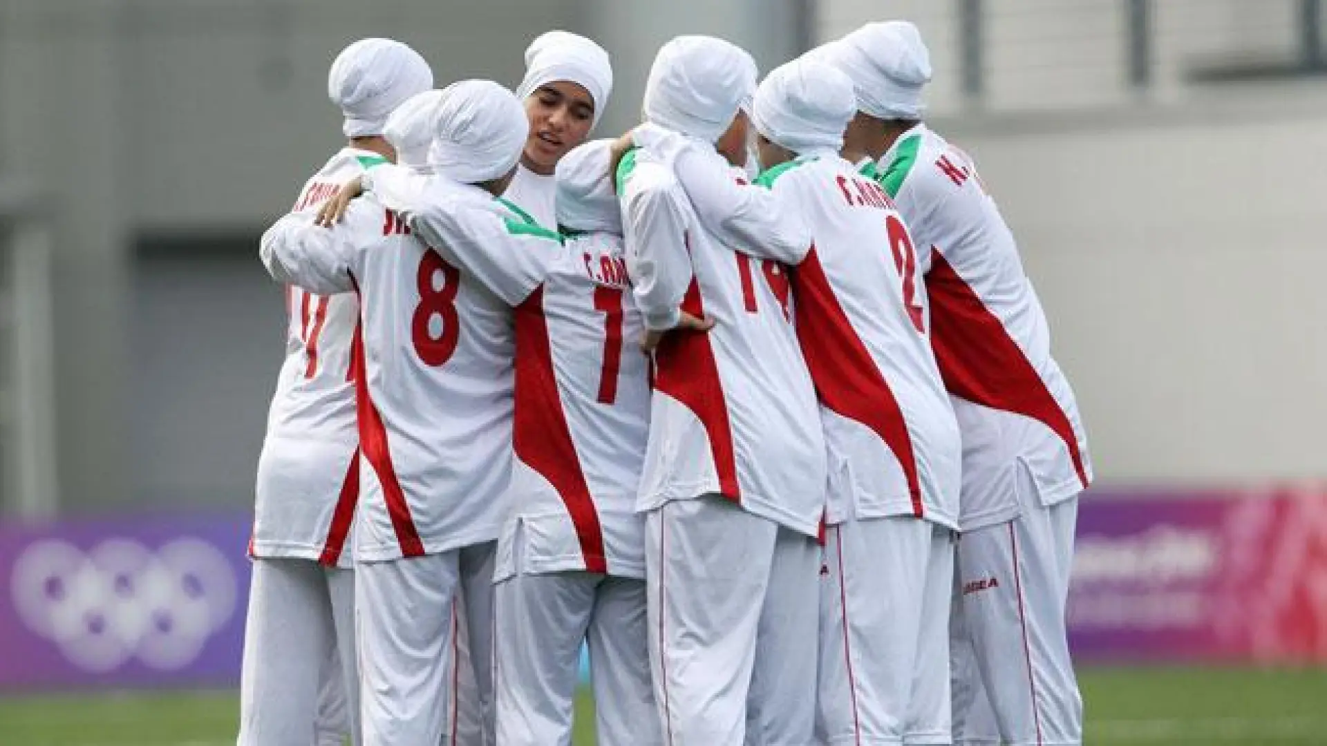Casi la mitad de las futbolistas se plantea dejarlo por salud mental Casi la mitad de las futbolistas se plantea dejarlo por salud mental
