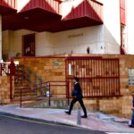 Condenada por ocultar a doce migrantes en su casa en Ceuta, entre ellas una embarazada, en estado de insalubridad Condenada por ocultar a doce migrantes en su casa en Ceuta, entre ellas una embarazada, en estado de insalubridad